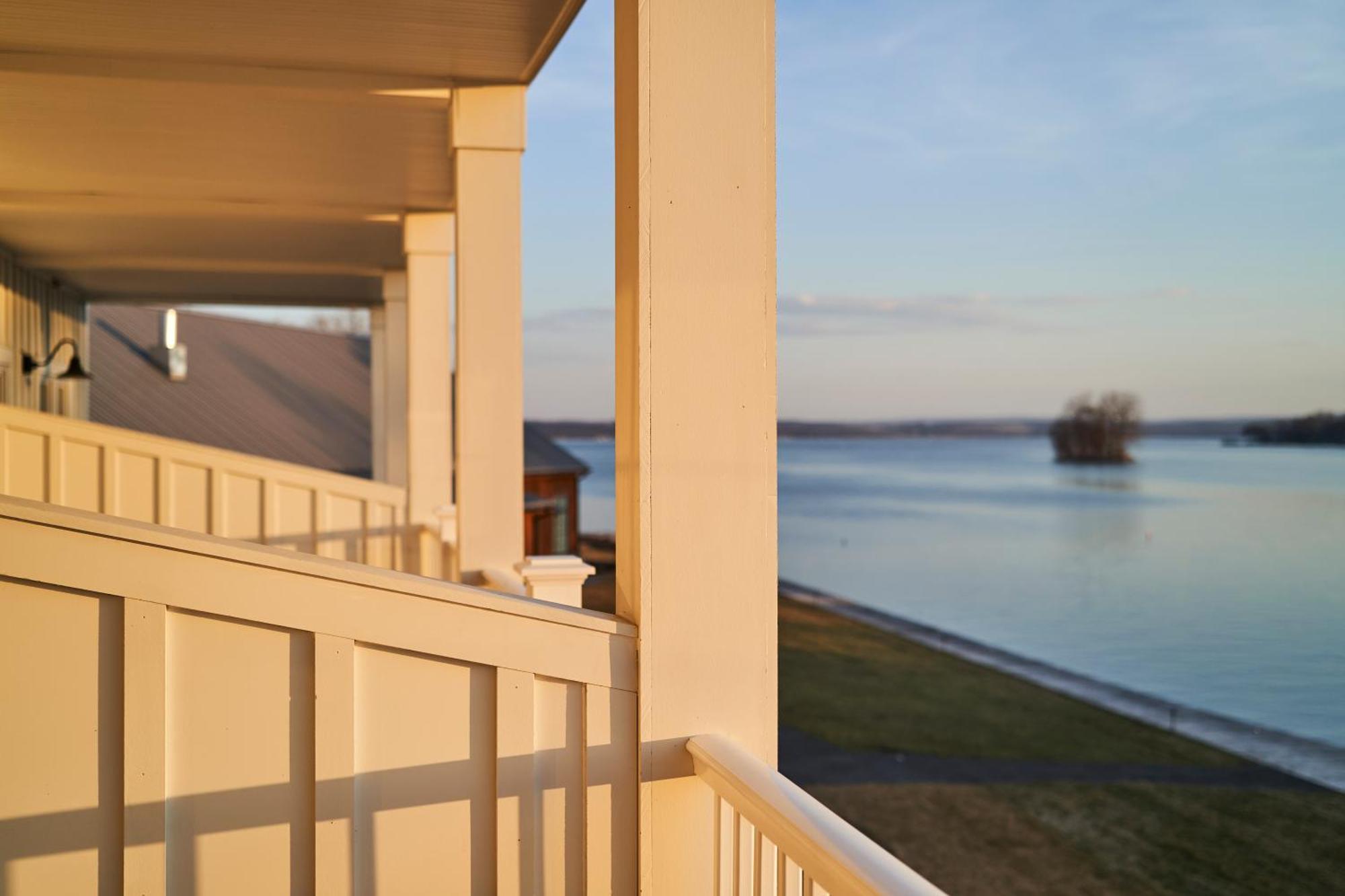 The Lake House On Canandaigua Exterior photo